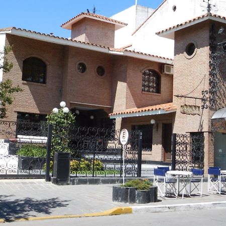 La Posada Alta Gracia Exterior foto